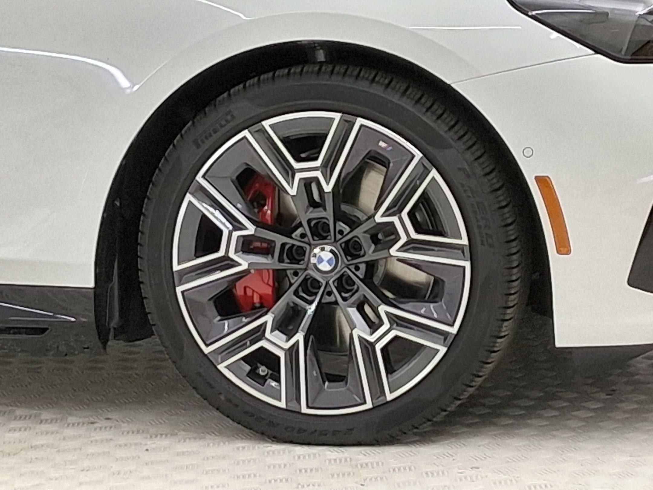 New 2026 BMW i5 eDrive40 w/ M Sport Package RWD image 10