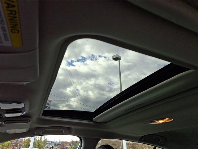 Used 2023 Subaru Impreza 2.0i Limited image 14