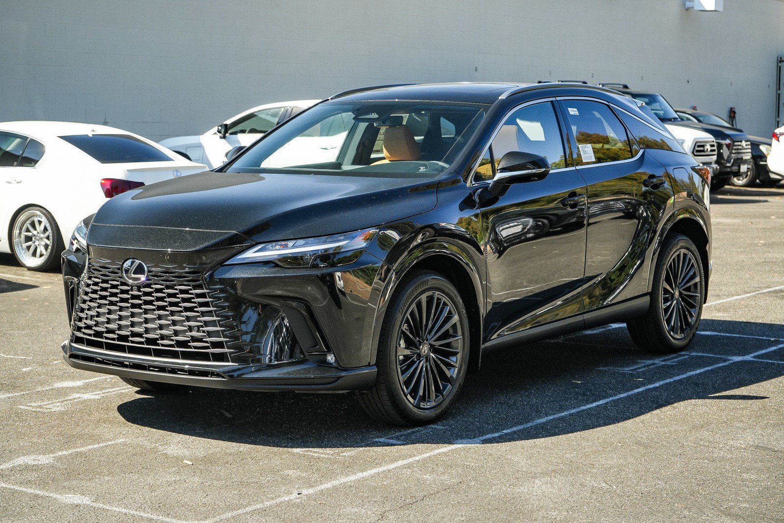 New 2026 Lexus RX 450h AWD w/ Convenience Package image 3