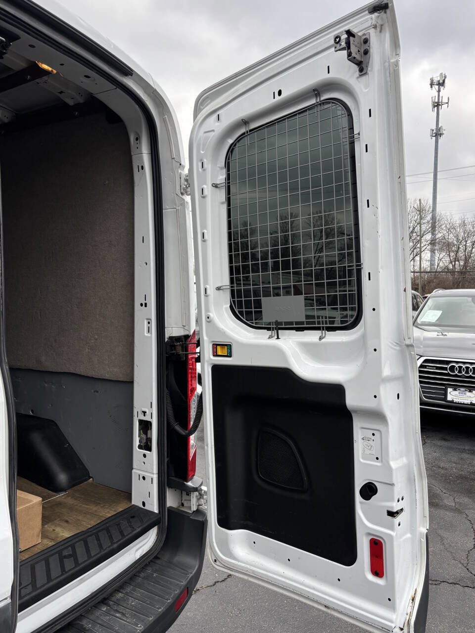 Used 2015 Ford Transit 150 148 Medium Roof image 13