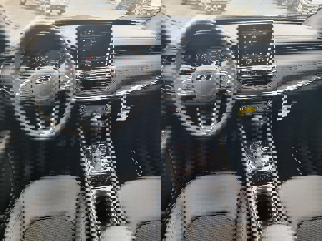 New 2026 Jeep Compass Latitude image 11