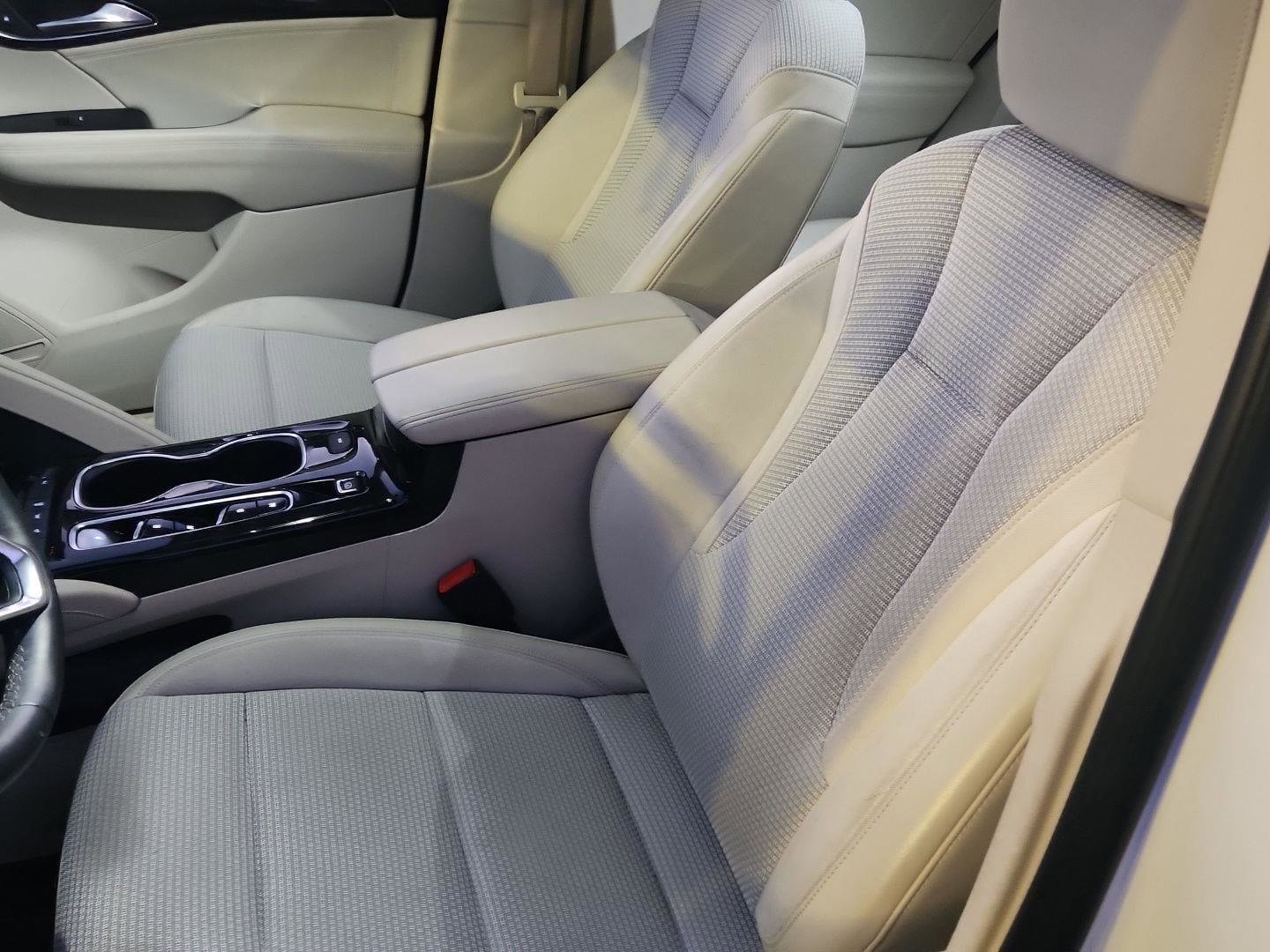 Used 2021 Buick Envision Preferred image 9