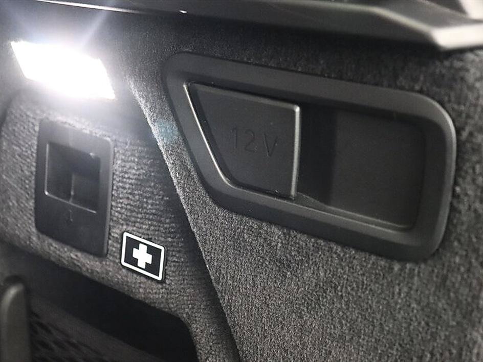 Used 2019 BMW X7 xDrive50i w/ Premium Package AWD/4WD image 36