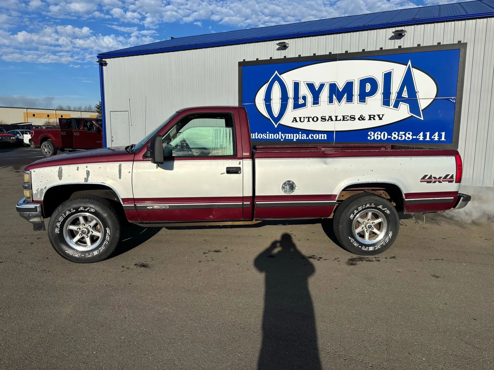 Used 1994 Chevrolet Silverado 1500 4x4 Regular Cab image 2