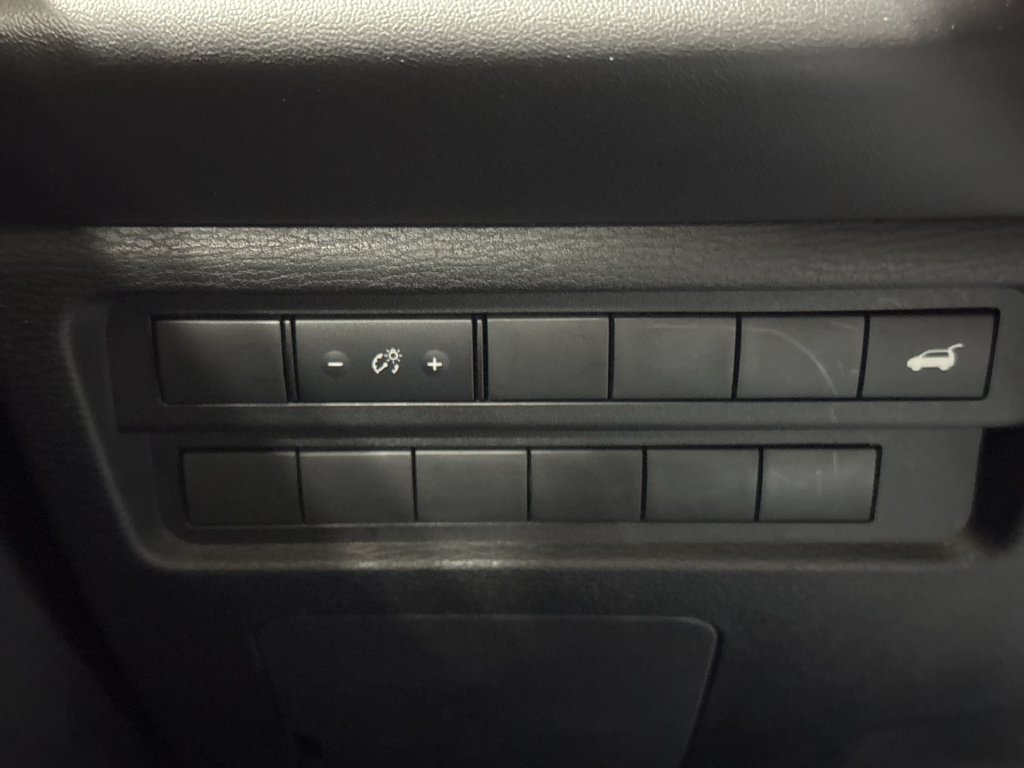 Used 2024 Mitsubishi Outlander SE Black Edition AWD/4WD image 19