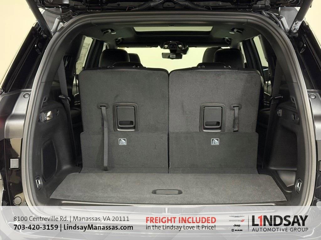 New 2025 Jeep Grand Cherokee L Limited w/ Luxury Tech Group II image 7