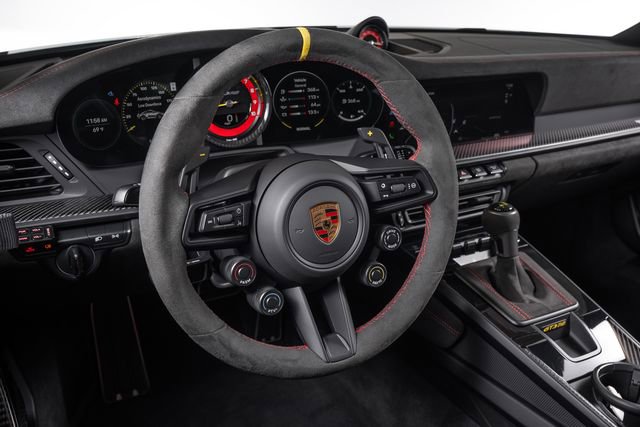 Used 2025 Porsche 911 GT3 RS RWD image 29