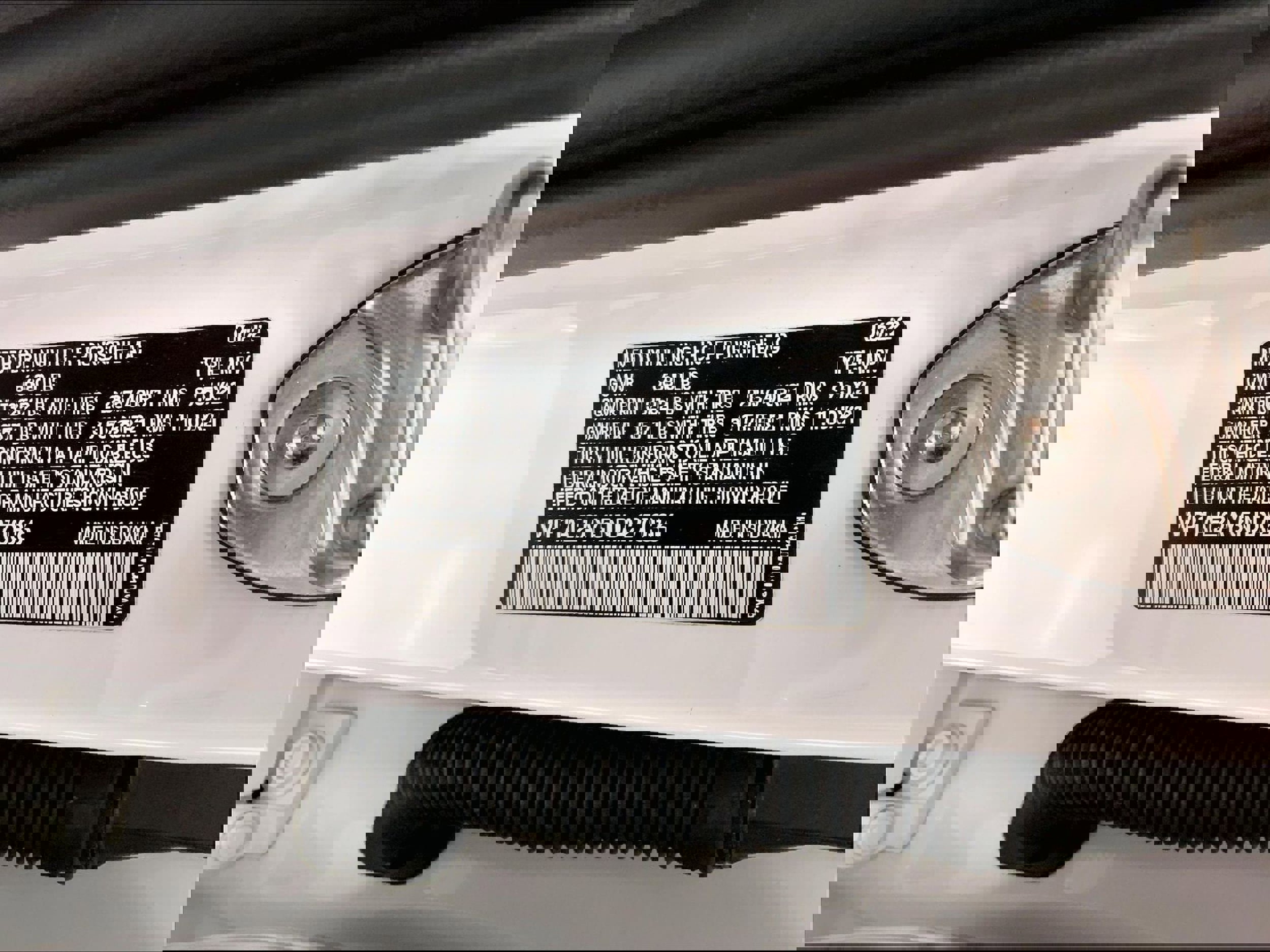 Used 2022 Porsche Cayenne E-Hybrid image 32