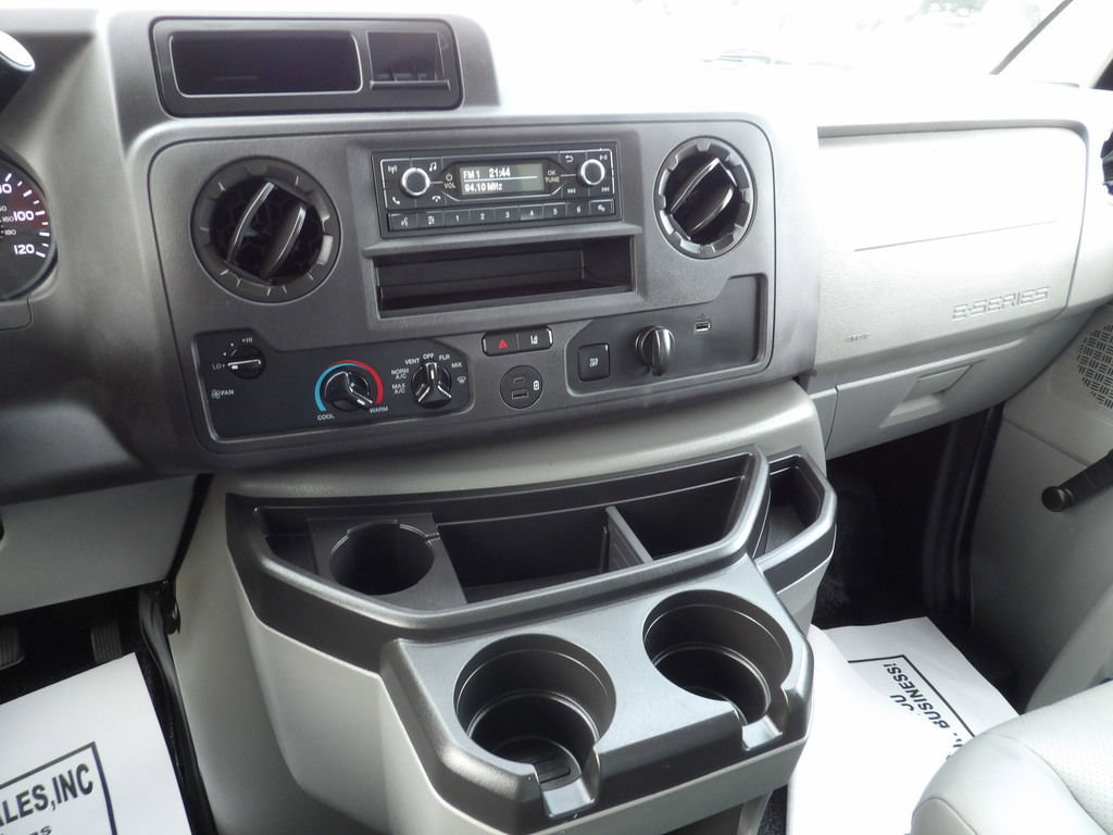 Used 2024 Ford E-350 and Econoline 350 Super Duty w/ Driver's Safety Package RWD image 21