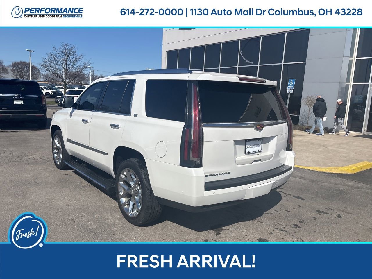 Used 2020 Cadillac Escalade Premium Luxury image 6