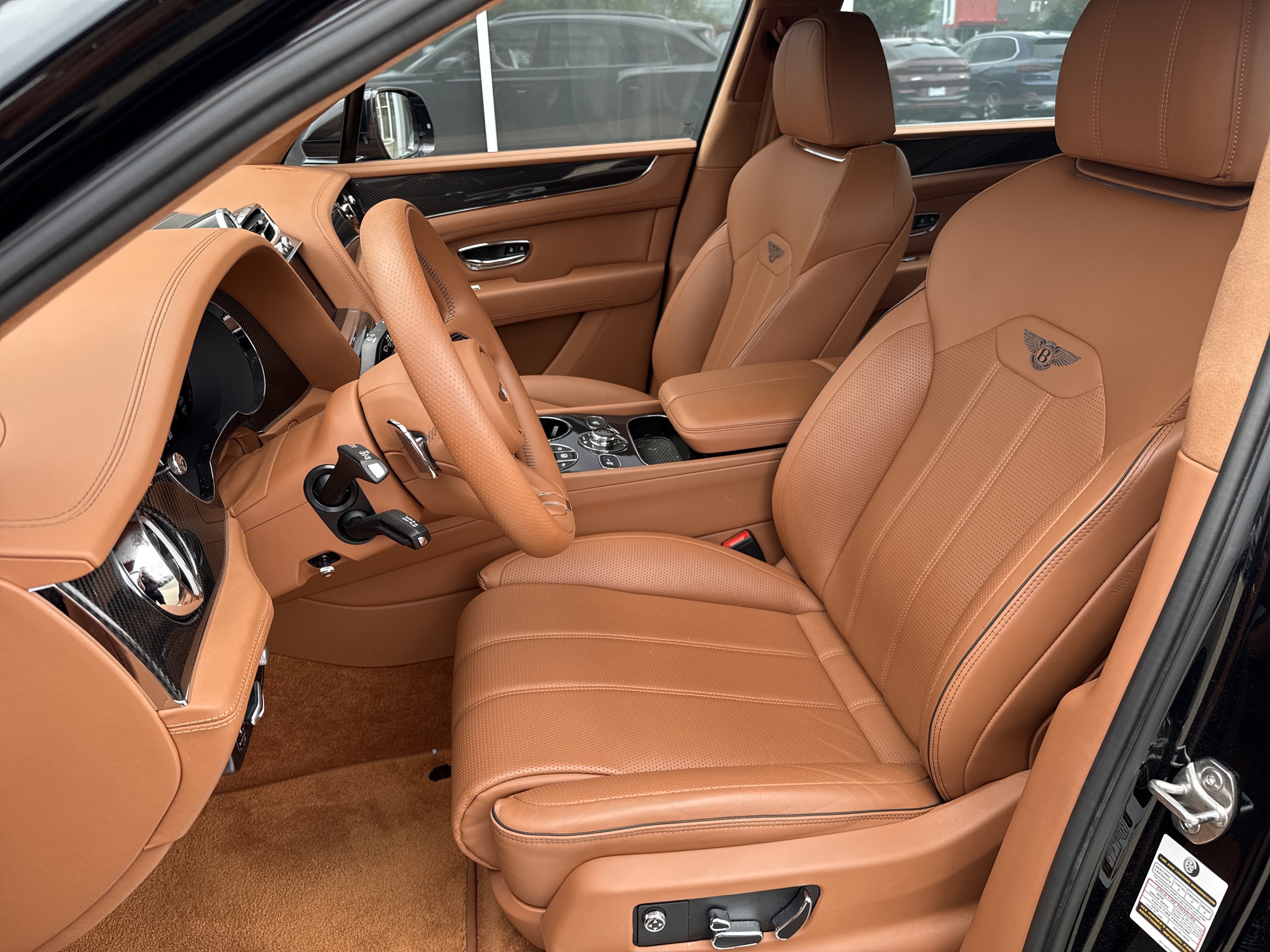 Used 2023 Bentley Bentayga AWD/4WD image 15