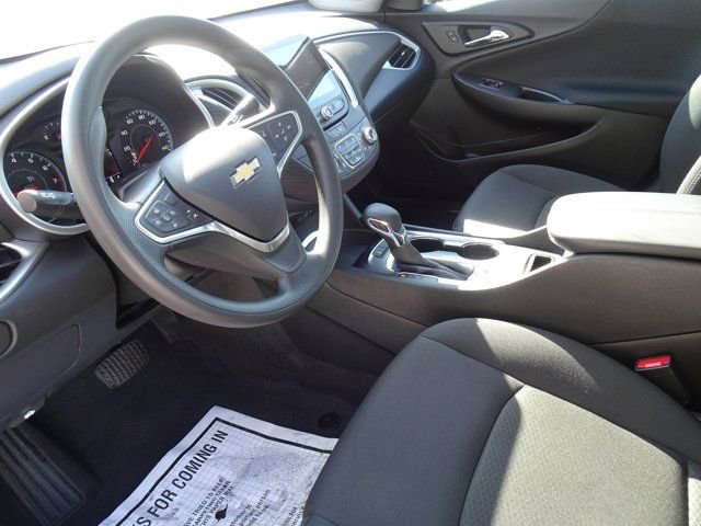 Certified 2023 Chevrolet Malibu LT w/ Driver Confidence Package image 12