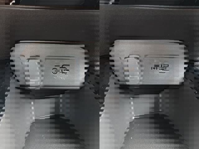 New 2026 Chevrolet Trax RS w/ Driver Confidence Package image 24