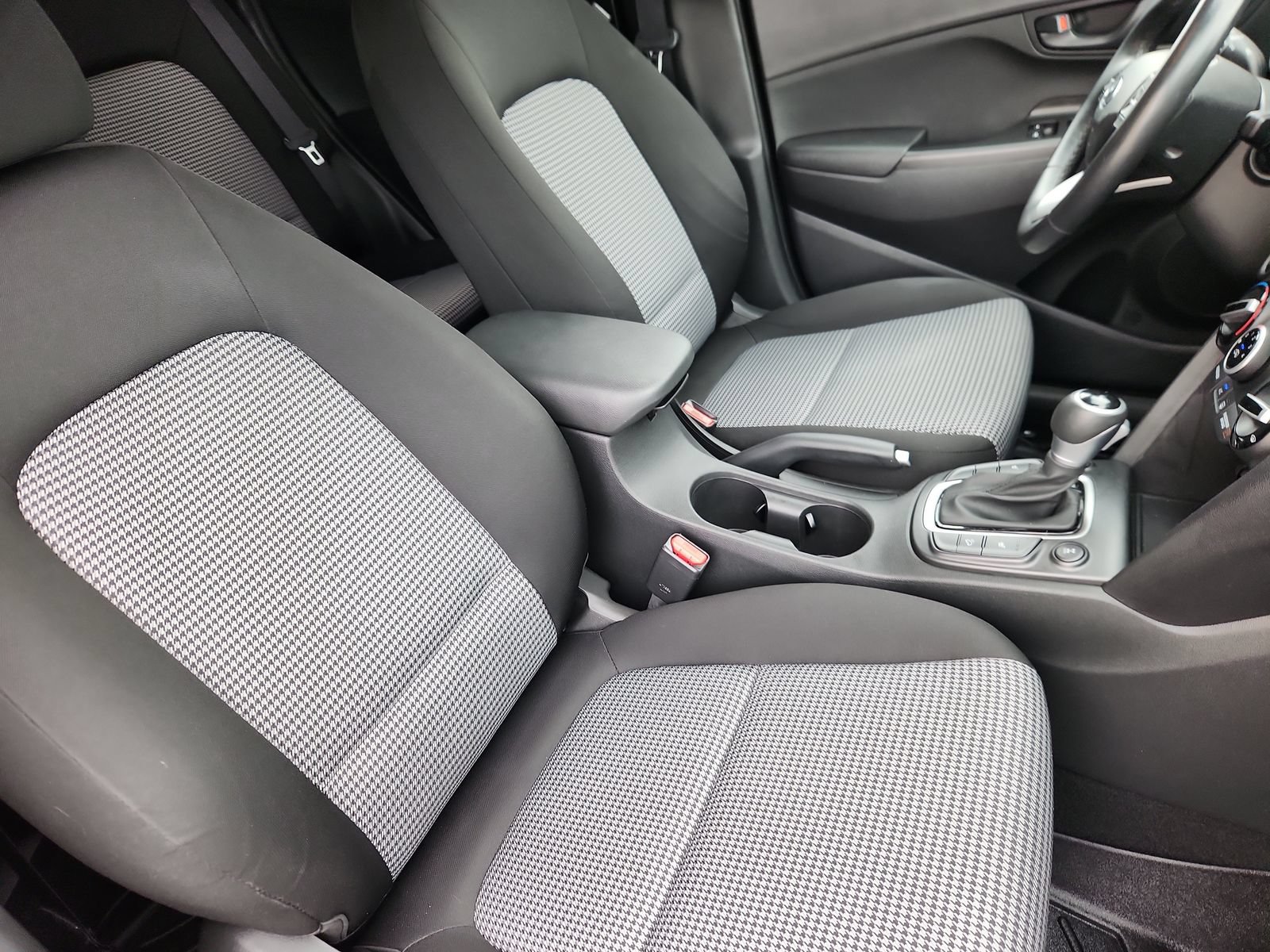 Used 2021 Hyundai Kona SEL w/ Cargo Package AWD/4WD image 14