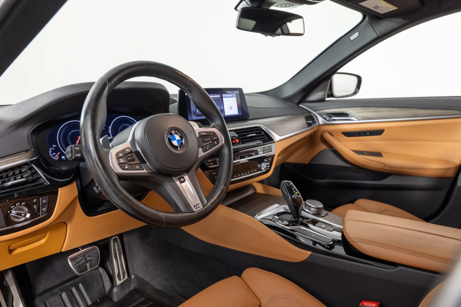 Used 2019 BMW M550i xDrive AWD/4WD image 12