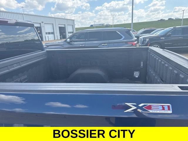 Used 2022 GMC Sierra 1500 SLT image 9