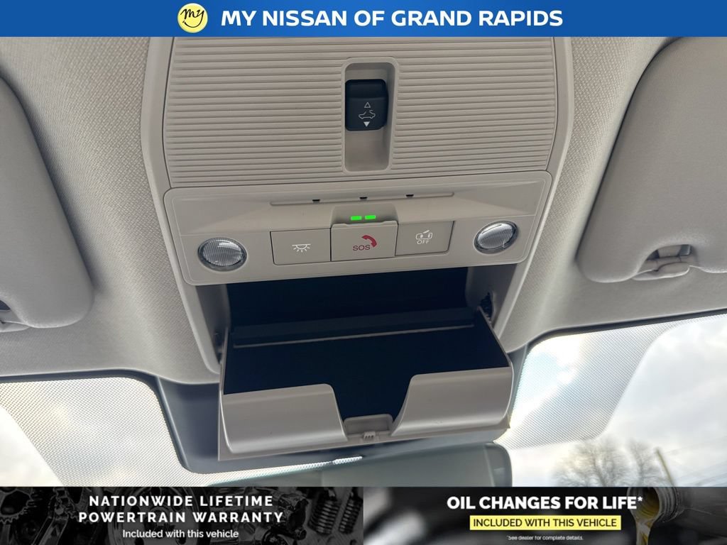 New 2026 Nissan Sentra SL w/ Floor Mat Package FWD image 28