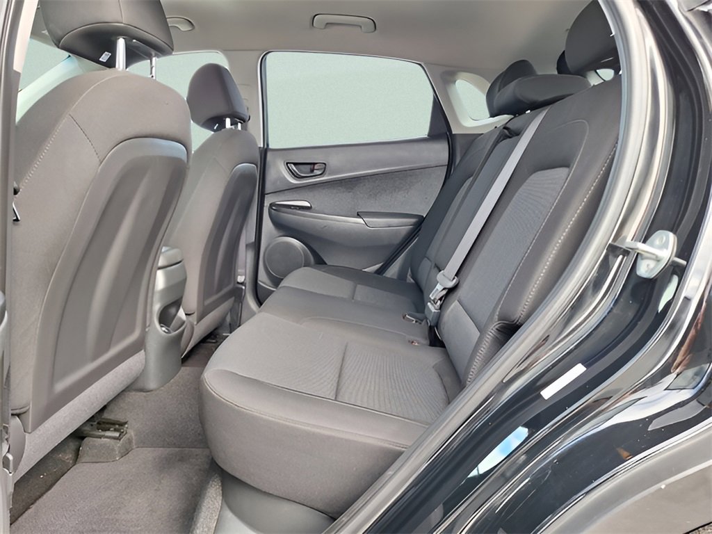 Used 2023 Hyundai Kona SEL w/ Cargo Package image 10