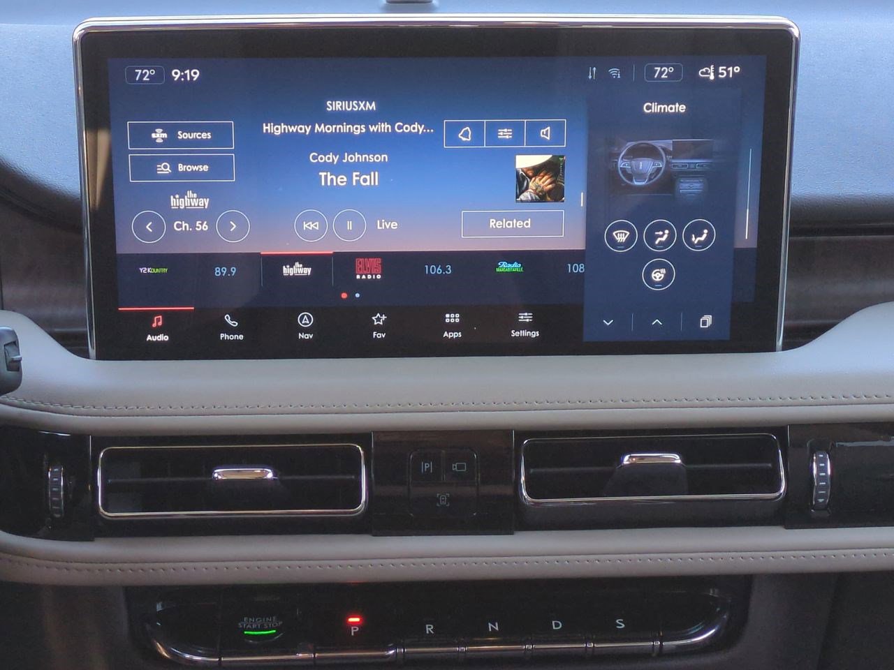 Certified 2022 Lincoln Nautilus Reserve image 19