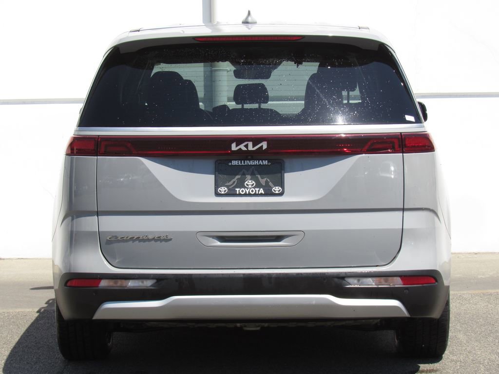 Used 2022 Kia Carnival EX FWD image 7