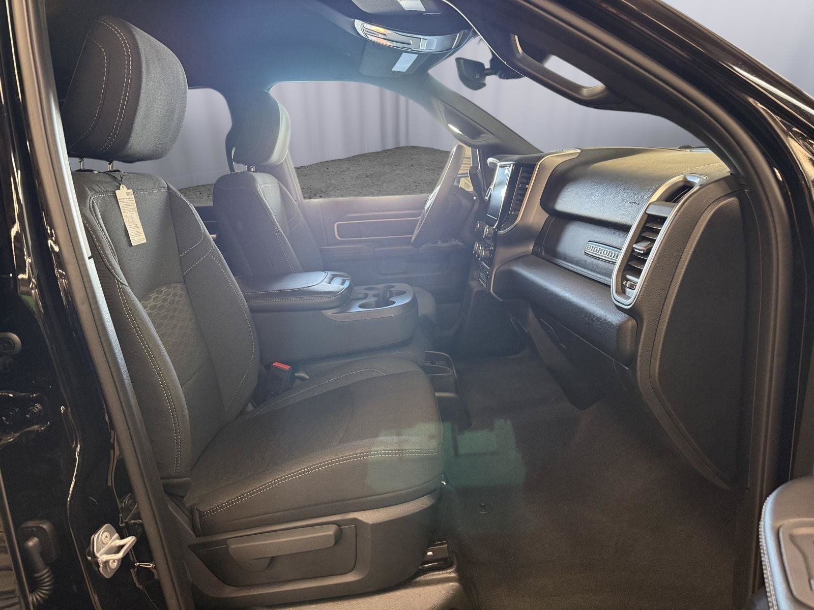 New 2026 RAM 2500 Big Horn AWD/4WD image 38