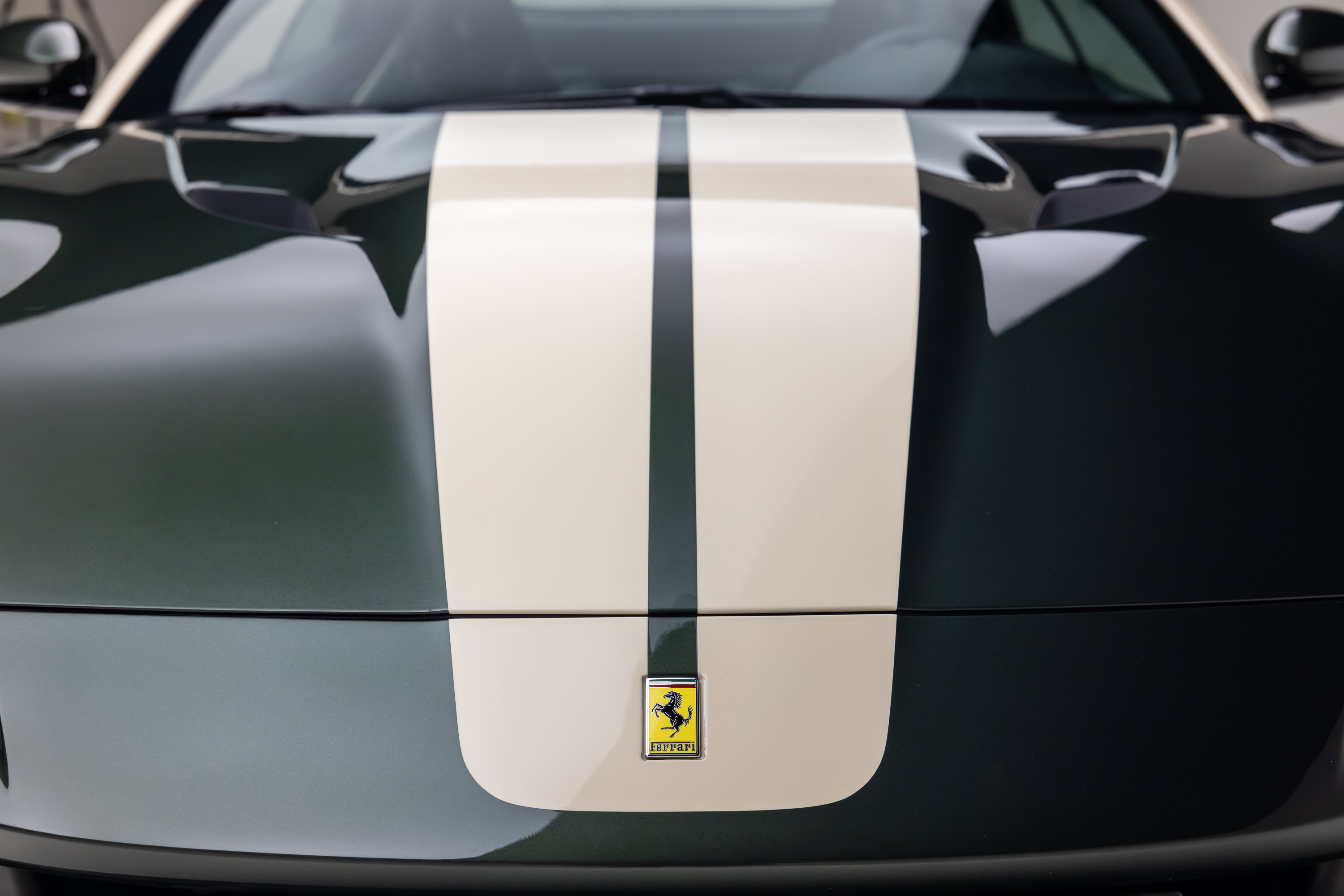 Certified 2019 Ferrari Portofino RWD image 31
