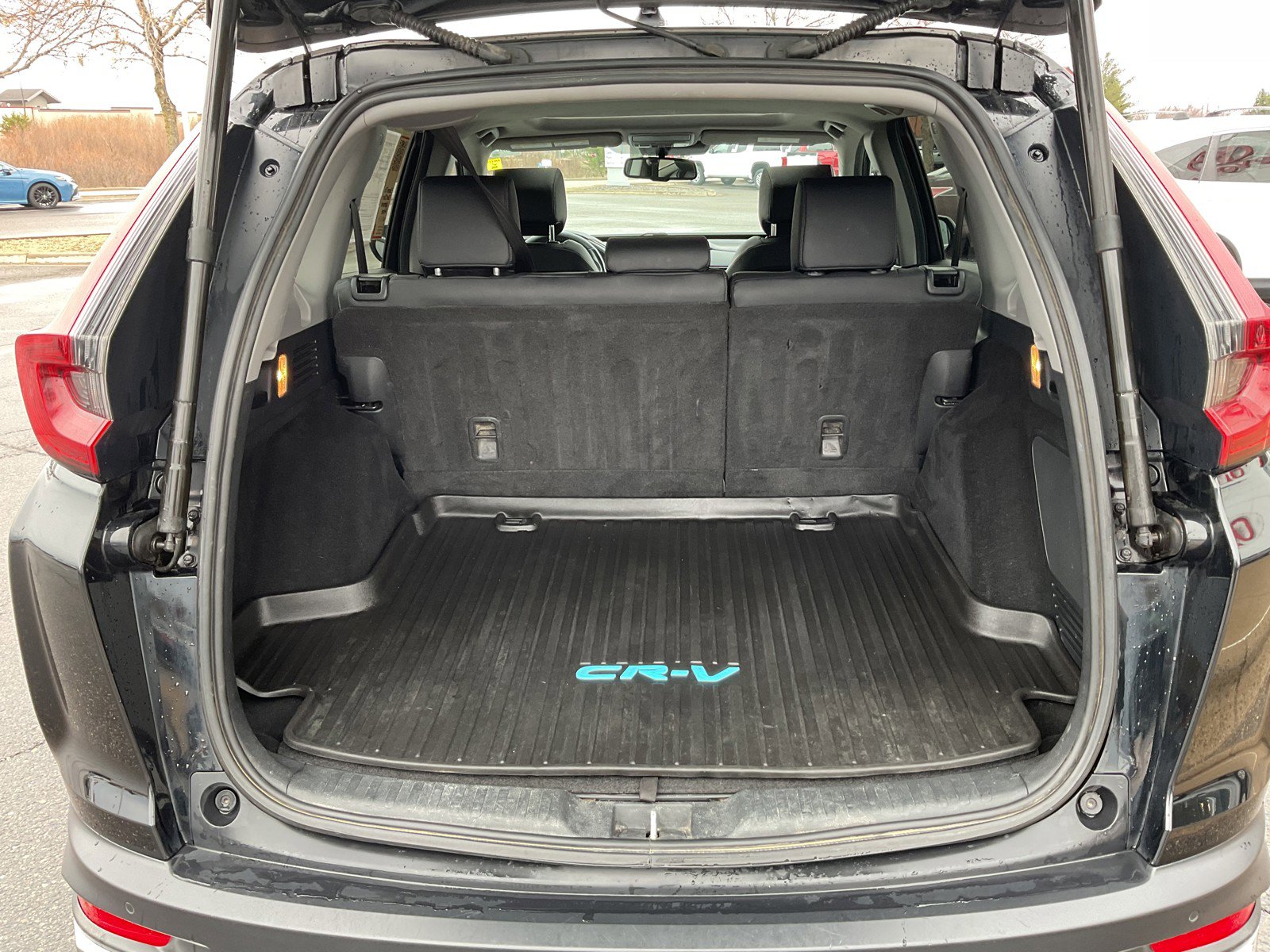 Used 2022 Honda CR-V Touring image 11