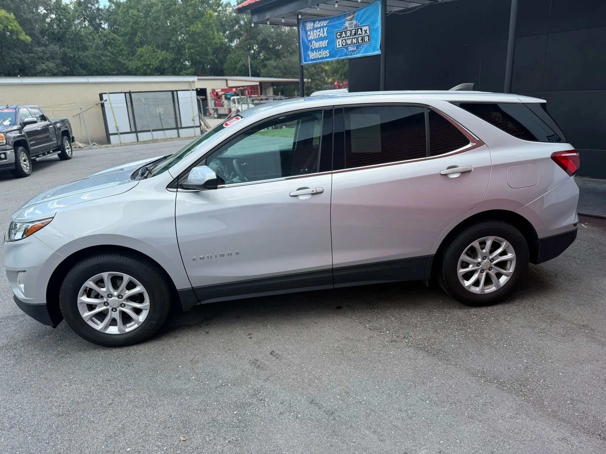 Used 2020 Chevrolet Equinox LT image 6