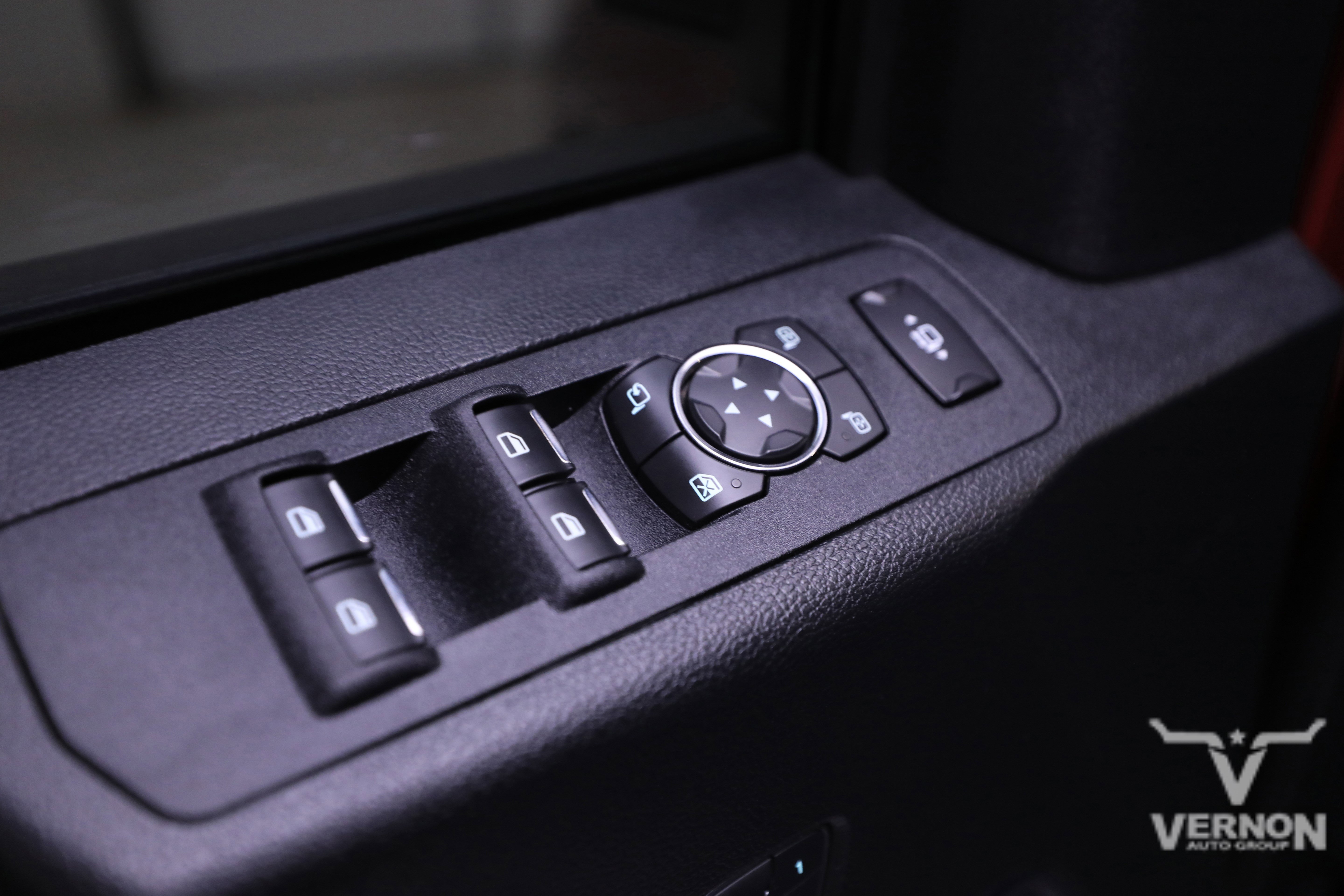 Used 2019 Ford F350 Lariat w/ Lariat Ultimate Package image 17