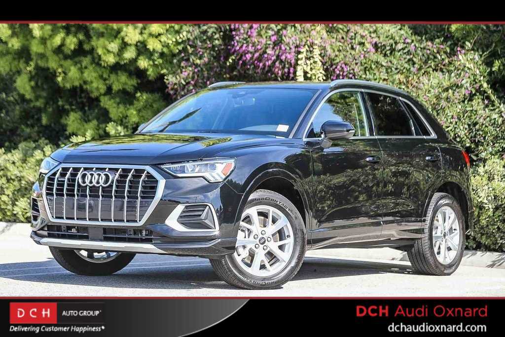 Used 2024 Audi Q3 2.0T Premium w/ Convenience Package image 1