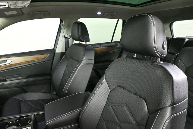 New 2026 Volkswagen Atlas SE image 5