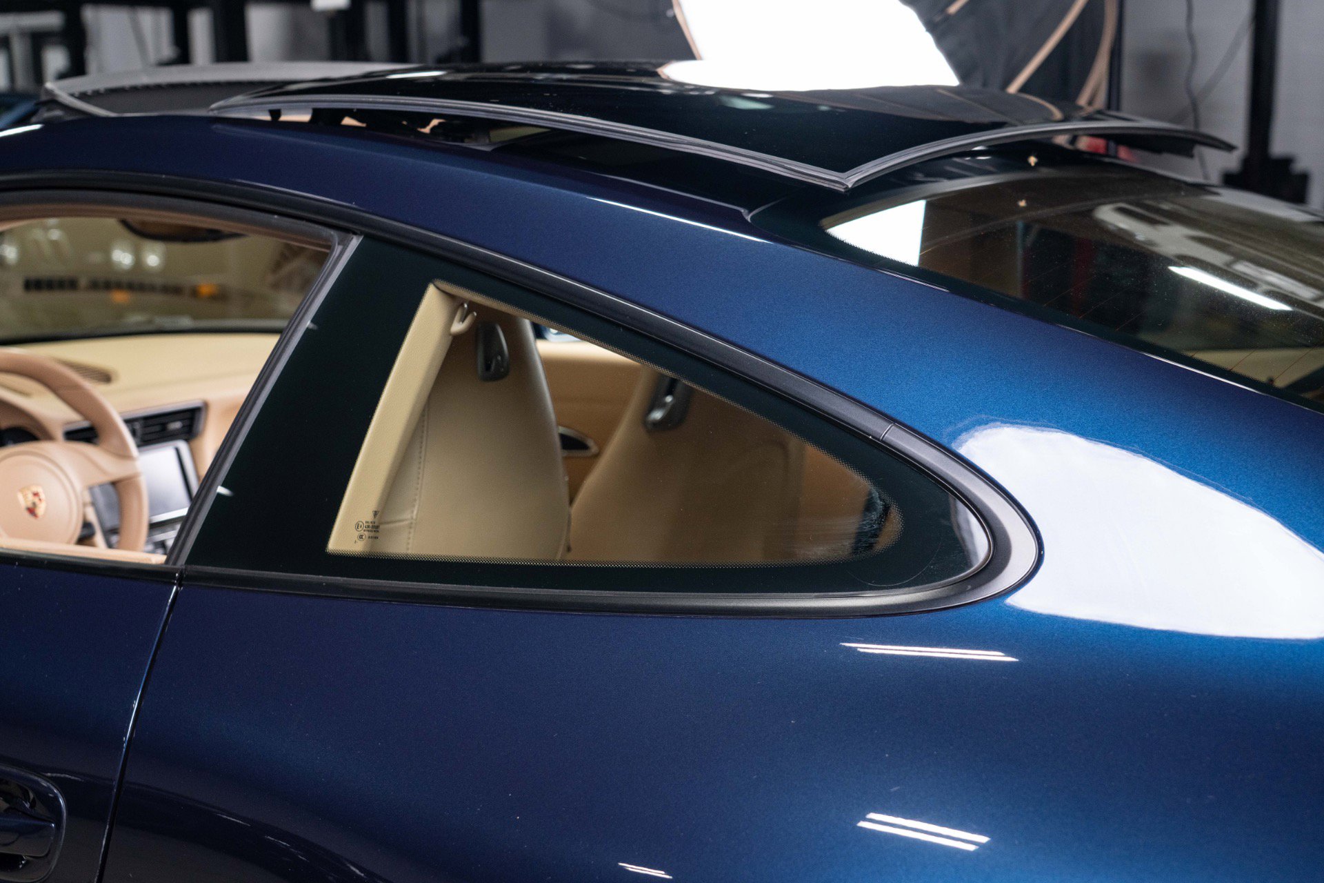 Used 2013 Porsche 911 Carrera image 34