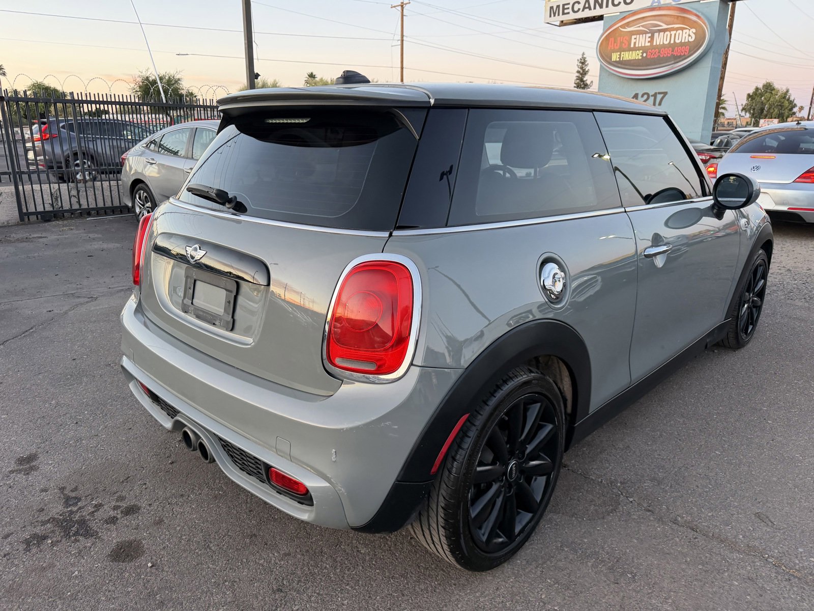 Used 2014 MINI Cooper S FWD image 3