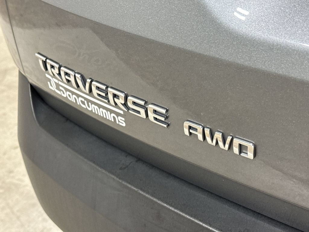 Used 2021 Chevrolet Traverse LS w/ LPO, Floor Liner Package AWD/4WD image 26