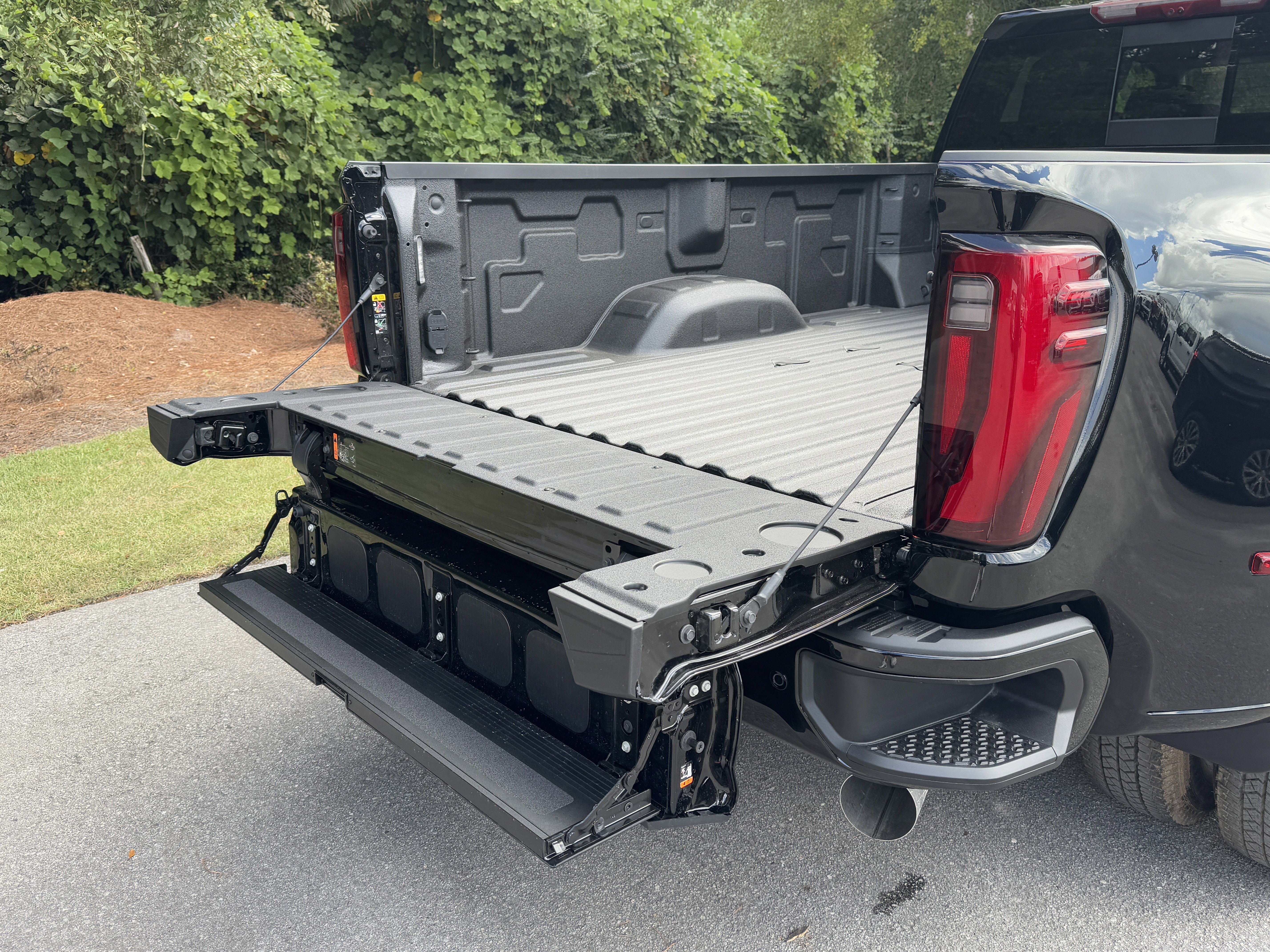 New 2026 GMC Sierra 3500 Denali w/ Denali Reserve Package image 10