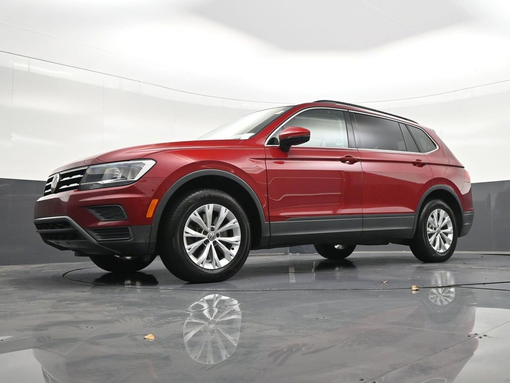 Used 2019 Volkswagen Tiguan SE w/ Panoramic Sunroof Package FWD image 23