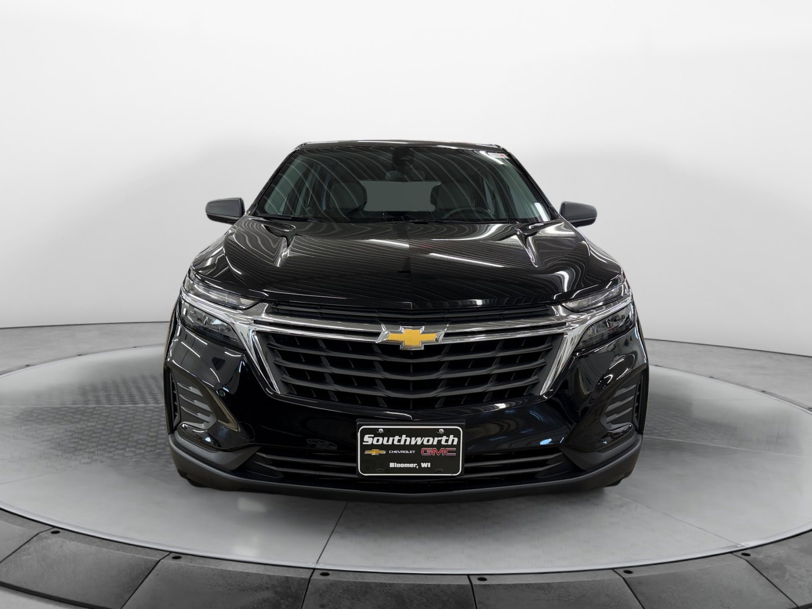 Used 2024 Chevrolet Equinox LS image 7