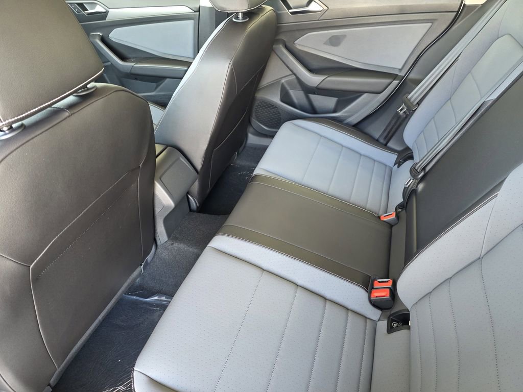 New 2025 Volkswagen Jetta SE FWD image 20