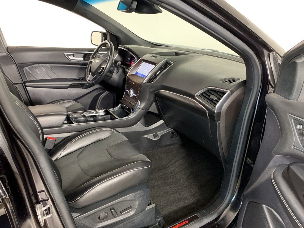 Used 2020 Ford Edge ST w/ Equipment Group 401A image 24