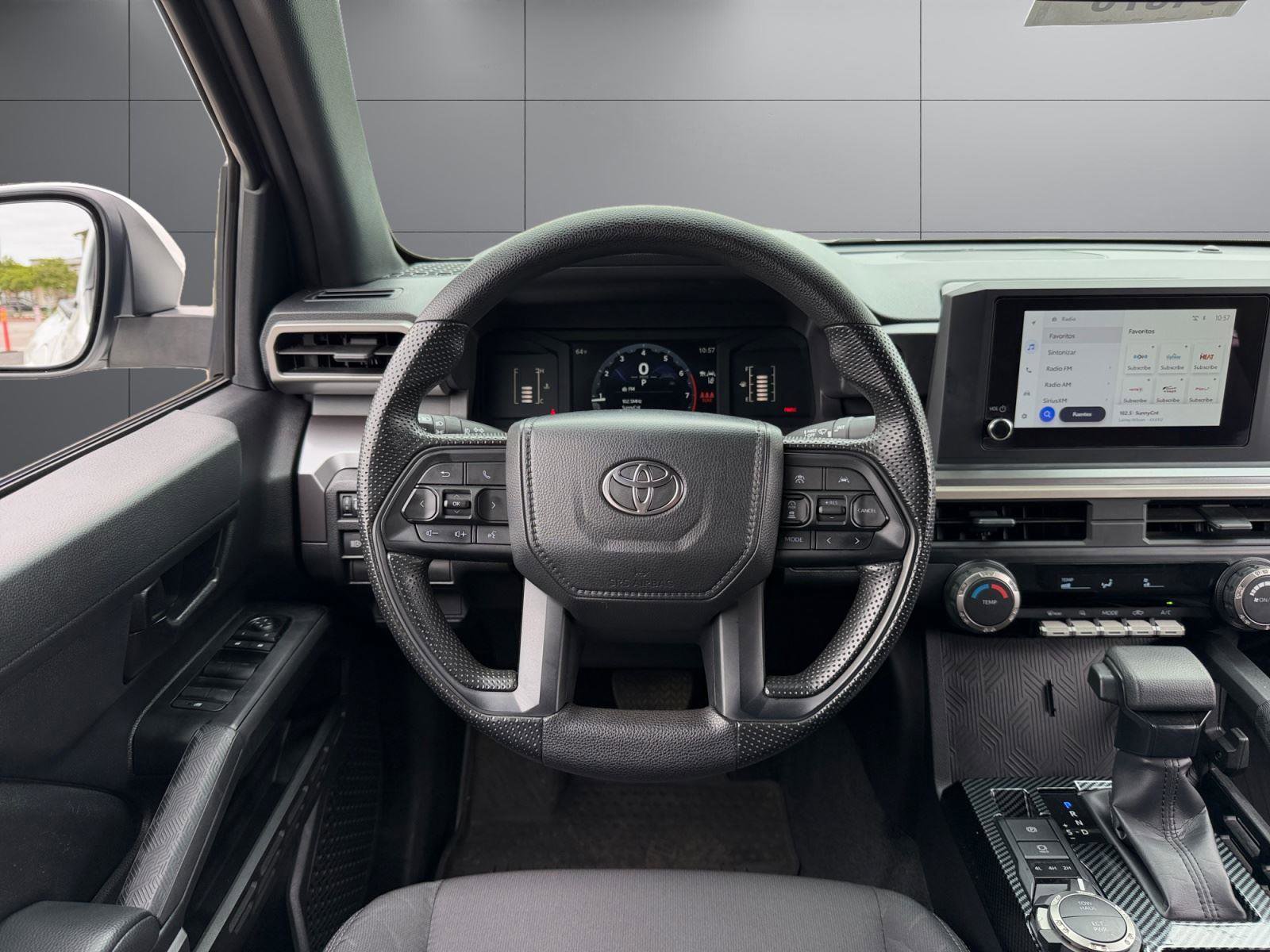 Used 2025 Toyota Tacoma SR5 AWD/4WD image 5