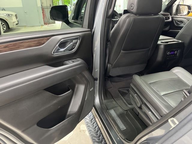 Used 2021 Chevrolet Tahoe Z71 w/ Z71 Signature Package AWD/4WD image 47