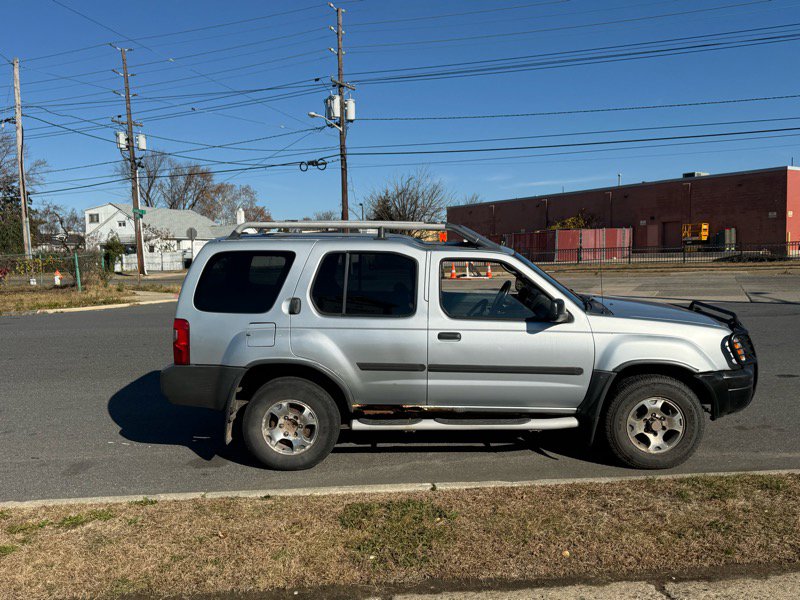 Used 2001 Nissan Xterra XE image 6
