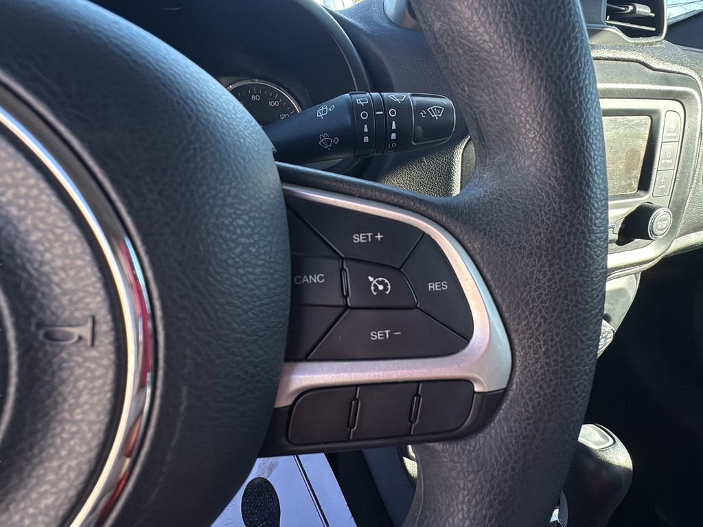 Used 2018 Jeep Renegade Sport w/ Power & Air Group AWD/4WD image 19