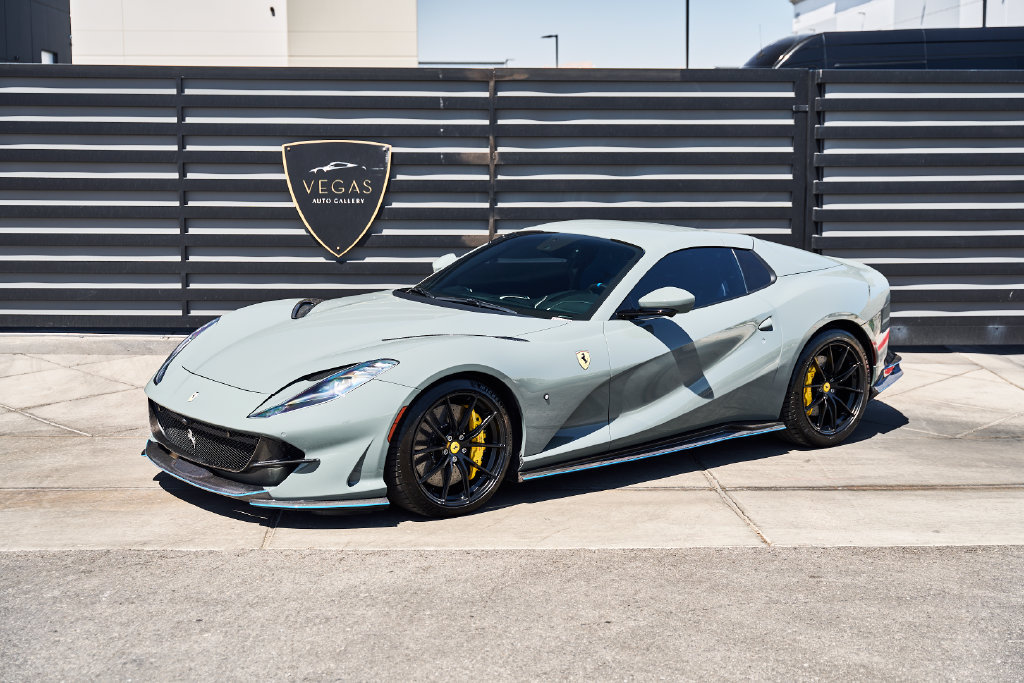 Used 2023 Ferrari 812 GTS RWD image 5