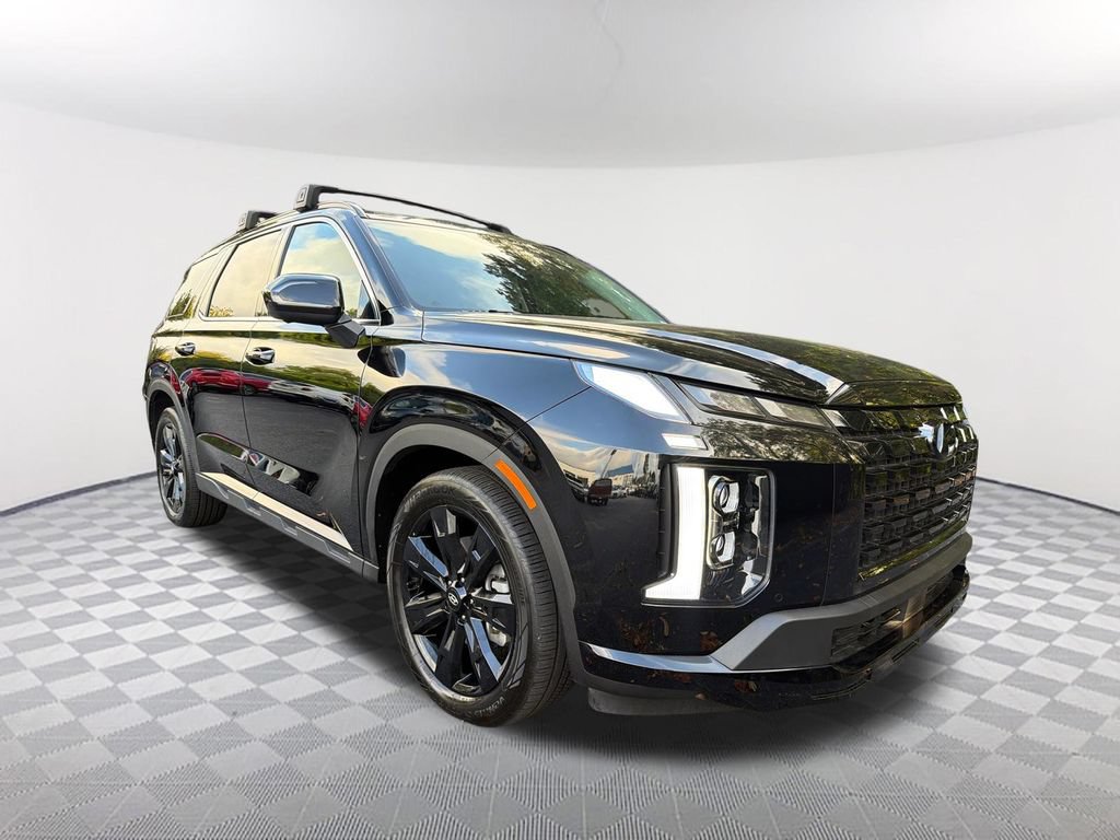 Used 2025 Hyundai Palisade XRT AWD/4WD image 3