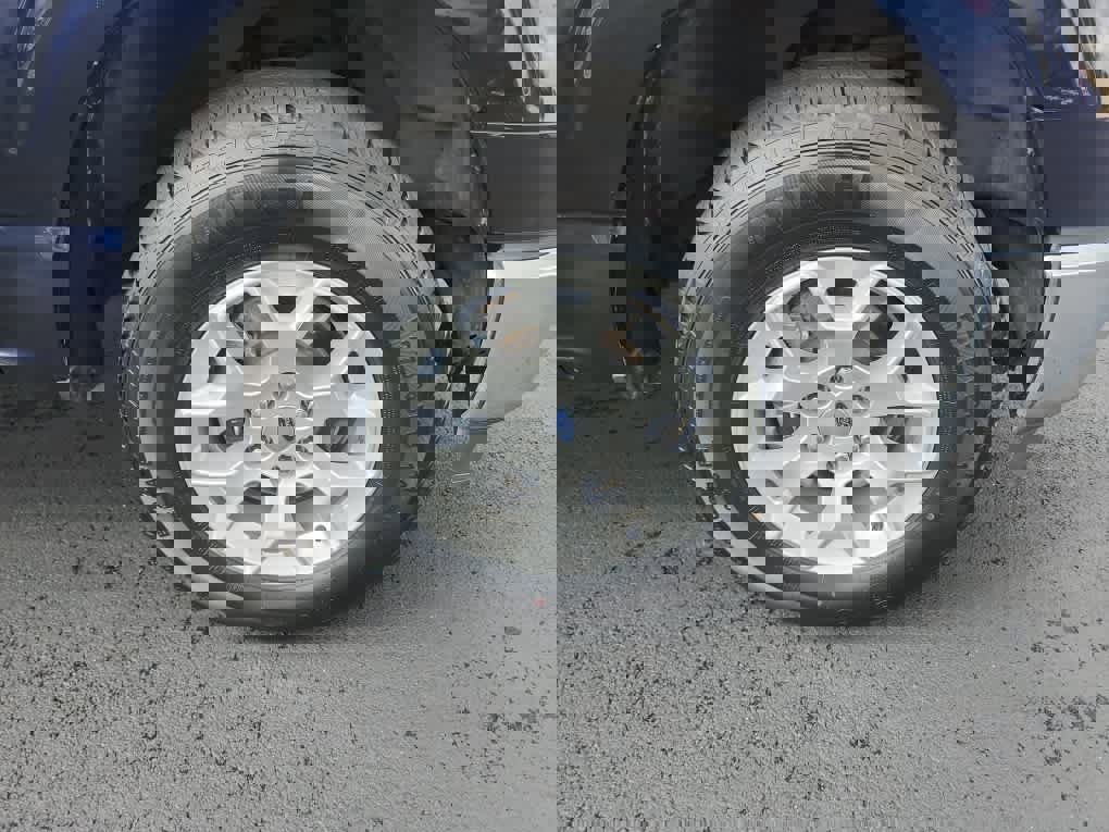 Used 2023 Ford F150 XLT image 9