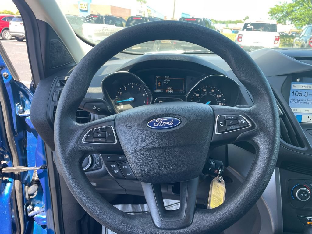 Used 2018 Ford Escape SE w/ SE Sync 3 Package FWD image 16