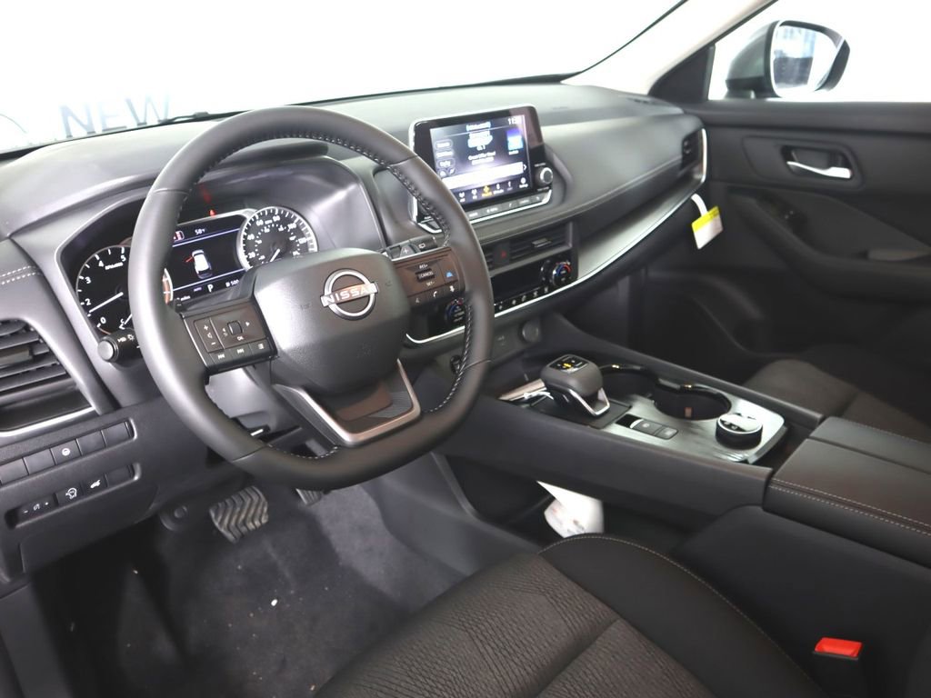New 2026 Nissan Rogue SV w/ Cold Weather Package AWD/4WD image 12