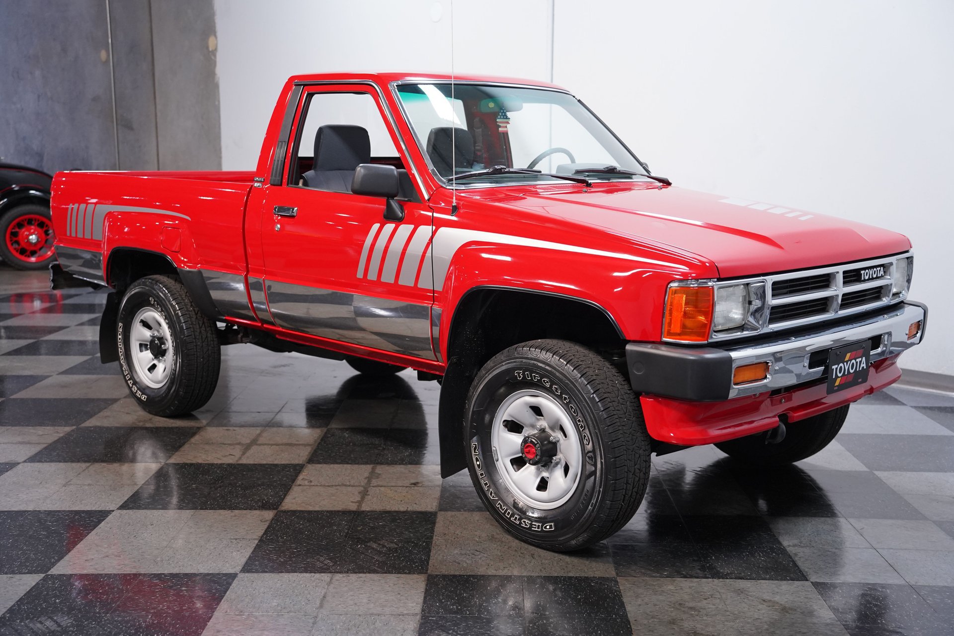 Used 1988 Toyota Pickup 4x4 Regular Cab image 14