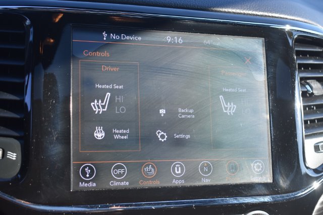 Used 2020 Jeep Grand Cherokee Altitude AWD/4WD image 29